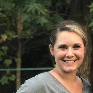 Meet your Posher, Hailey